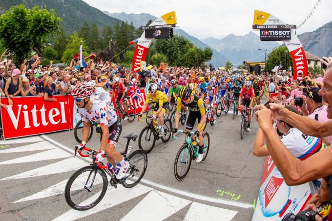 Tour de France to Alpe d’Huez from Auris-en-Oisans_Auris-en-Oisans