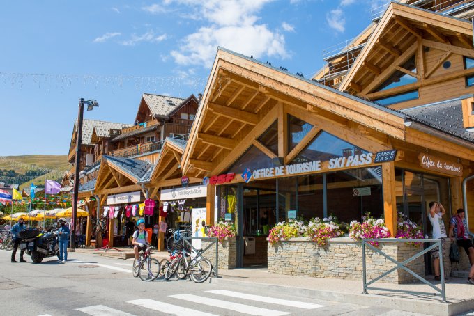 Alpe d’Huez Tourism